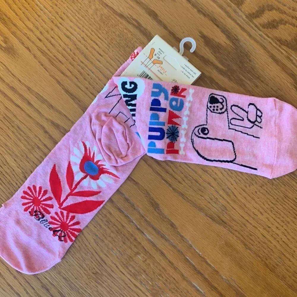 Blue Q Womens Cotton Ankle Socks Puppy Power Pink